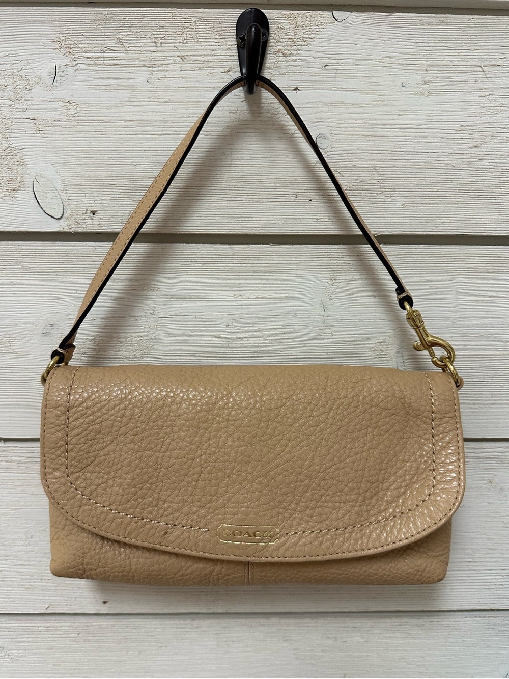 Coach Pebbled Leather Wristlet / Wallet Clutch - Nude Beige